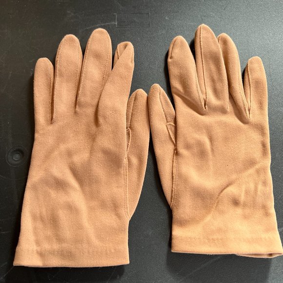 Vintage Retro Tan Crescendoe Caresse Nylon Button Wrist Fashion Gloves sz 7 1/2 - Picture 3 of 4